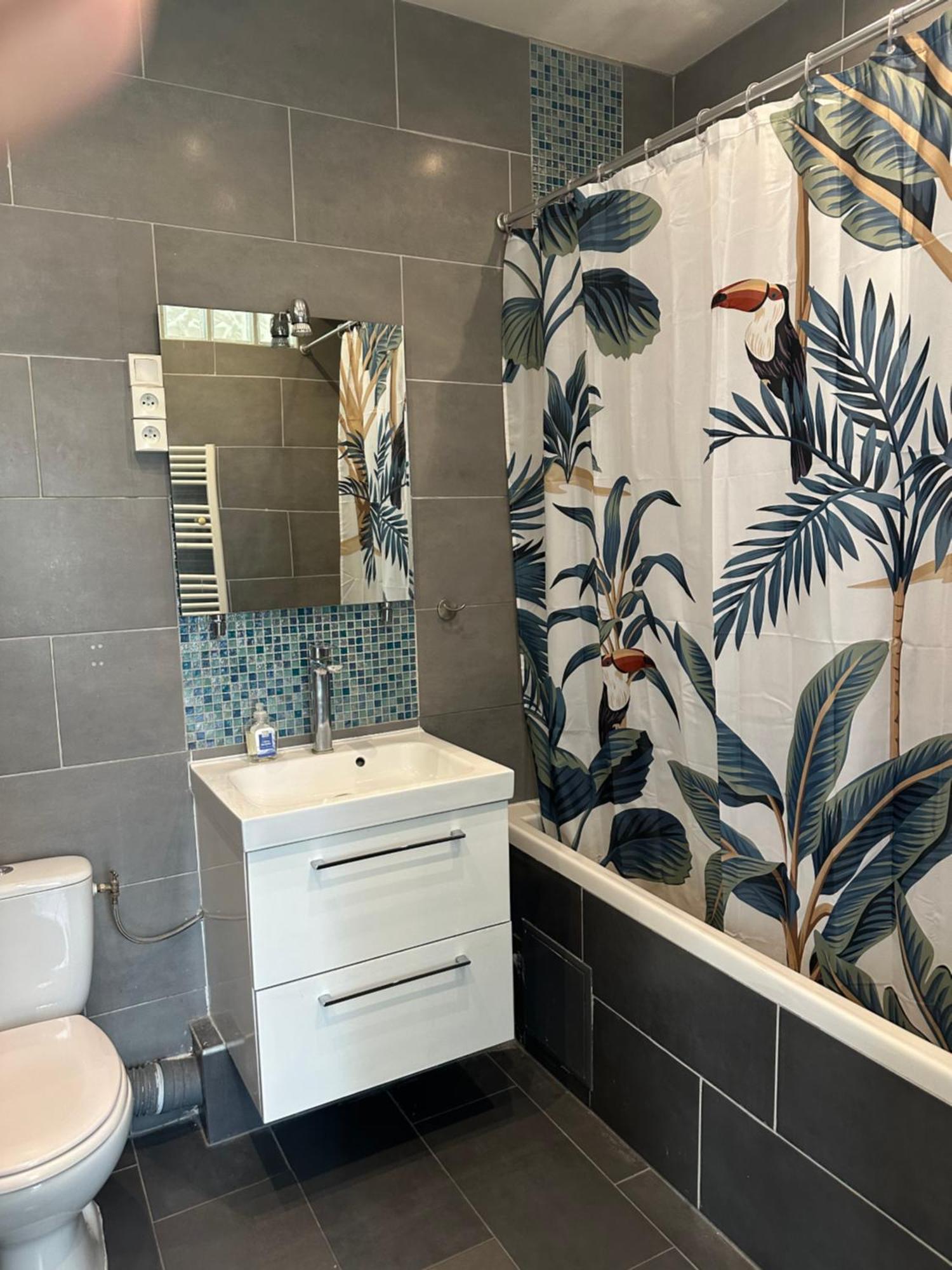 Homestay Cosy Chatelets Les Halles *